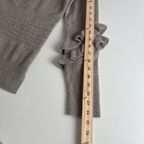 Neiman Marcus Cashmere Collection Sweater Womens Size M Gray Ruffled Sleeve‎ - Picture 6 of 13